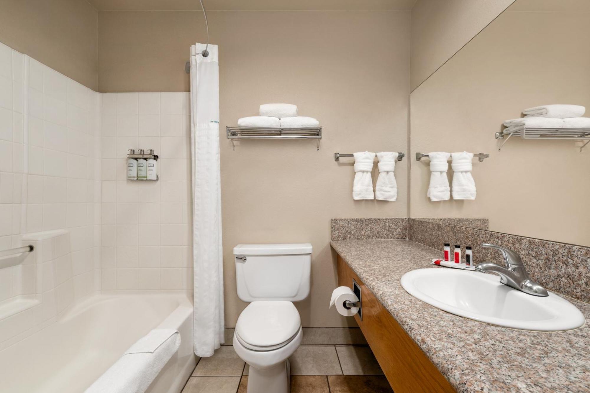 Travelodge By Wyndham Lake Havasu Лейк Хавасу Сити Стая снимка